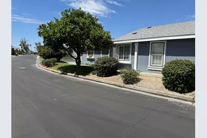 35610 Mexico Way, Thousand Palms, CA 92276 - Photo 3