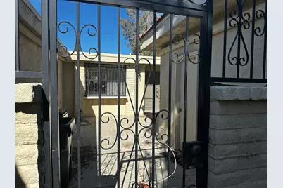 2466 E Oakcrest Drive, Palm Springs, CA 92264 - Photo 3