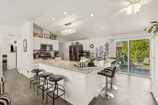 73450 Country Club Dr, Palm Desert, CA 92260 - Photo 9