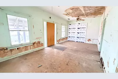 82962 Panamint Avenue, Trona, CA 93562 - Photo 9