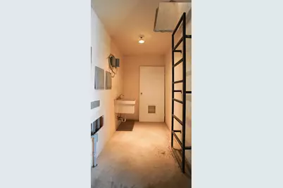 2825 E Tahquitz Canyon Way E, Palm Springs, CA 92262 - Photo 15