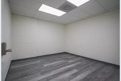 2825 E Tahquitz Canyon Way E, Palm Springs, CA 92262 - Photo 41