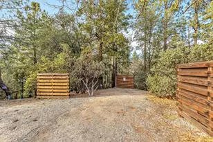 26620 Crestview Dr, Idyllwild, CA 92549 - Photo 29