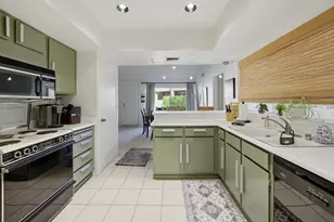 48833 Owl Ln, Palm Desert, CA 92260 - Photo 11