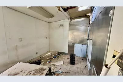 82264 Trona Road, Trona, CA 93562 - Photo 11