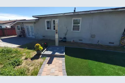 831 W George Street, Banning, CA 92220 - Photo 29