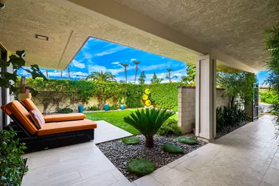 1 Briarcliff Court, Rancho Mirage, CA 92270 - Photo 9