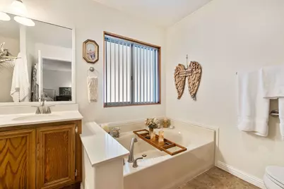 18070 Langlois Road #221, Desert Hot Springs, CA 92241 - Photo 27
