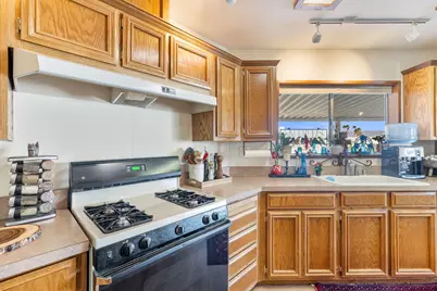 18070 Langlois Road #221, Desert Hot Springs, CA 92241 - Photo 17