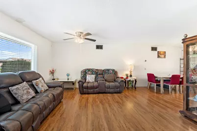 381 Olympia Way, Hemet, CA 92543 - Photo 5