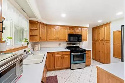 381 Olympia Way, Hemet, CA 92543 - Photo 9