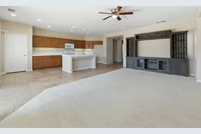 64099 Olympic Mountain Avenue, Desert Hot Springs, CA 92240 - Photo 21