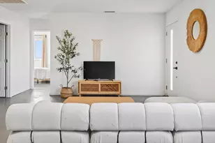 2071 Border Ave, Joshua Tree, CA 92252 - Photo 11