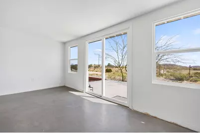 2071 Border Avenue, Joshua Tree, CA 92252 - Photo 21