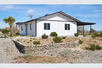 2071 Border Avenue, Joshua Tree, CA 92252 - Photo 5