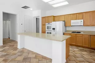 39314 Blossom Cir, Palm Desert, CA 92211 - Photo 19