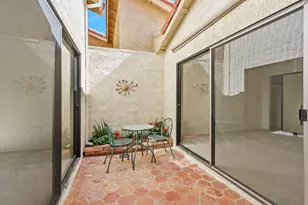16 Presidio Pl, Palm Desert, CA 92260 - Photo 27