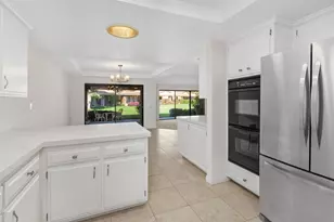 16 Presidio Pl, Palm Desert, CA 92260 - Photo 9