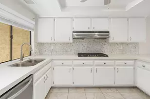 16 Presidio Pl, Palm Desert, CA 92260 - Photo 7