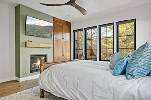 43595 Ridgecrest Dr, Big Bear Lake, CA 92315 - Photo 13