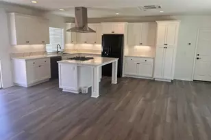 67105 Mission Dr, Cathedral City, CA 92234 - Photo 9