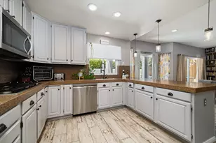 41945 Maryn Ct, Palm Desert, CA 92211 - Photo 11