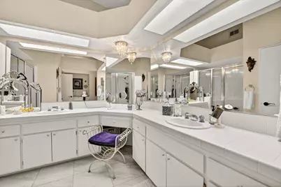 218 Desert Falls Drive E, Palm Desert, CA 92211 - Photo 13