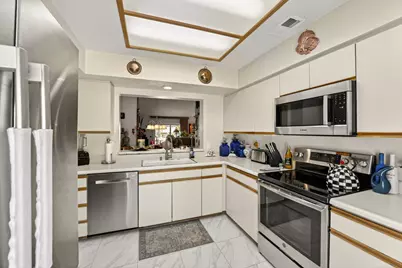 218 Desert Falls Drive E, Palm Desert, CA 92211 - Photo 9