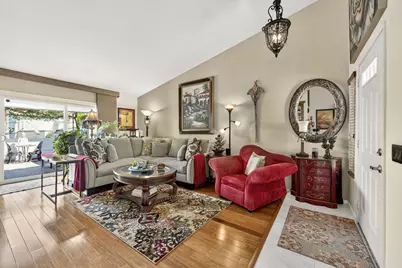 218 Desert Falls Drive E, Palm Desert, CA 92211 - Photo 3