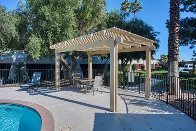 420 N Villa #207, Palm Springs, CA 92262 - Photo 19