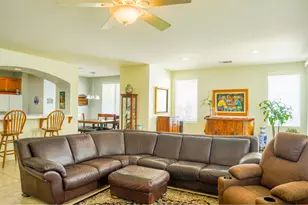 39380 Beringer Dr, Murrieta, CA 92563 - Photo 11