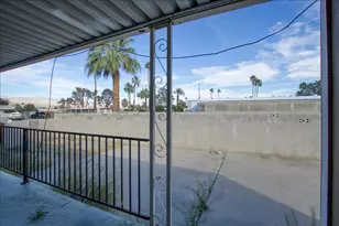 32561 San Miguelito Dr, Thousand Palms, CA 92276 - Photo 27