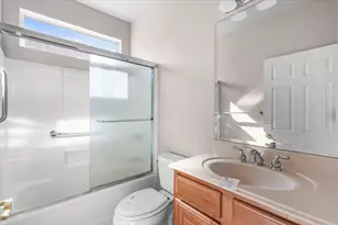 78884 Stansbury Ct, Palm Desert, CA 92211 - Photo 11