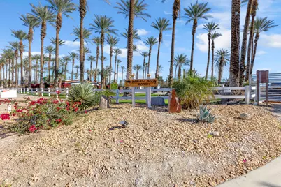58200 Almonte Drive, La Quinta, CA 92253 - Photo 11
