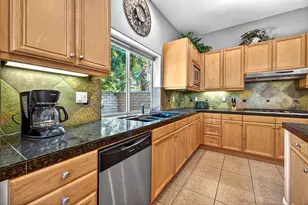 74 Rocio Ct, Palm Desert, CA 92260 - Photo 5