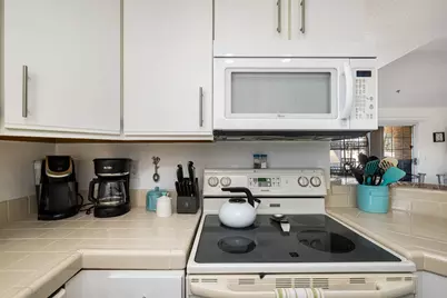 2700 Lawrence Crossley Road #119, Palm Springs, CA 92264 - Photo 11