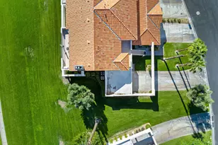 270 Vista Royale Cir E, Palm Desert, CA 92211 - Photo 33