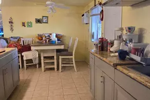 1393 Pine Pl, Thermal, CA 92274 - Photo 11