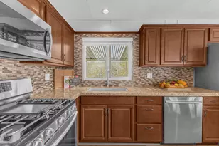 74592 Nevada Cir E, Palm Desert, CA 92260 - Photo 11