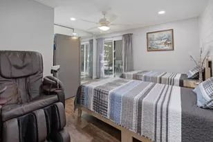 1655 S Beverly, Palm Springs, CA 92264 - Photo 19