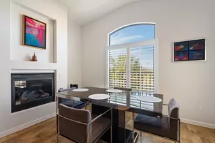 1018 Villorrio Dr N, Palm Springs, CA 92262 - Photo 11