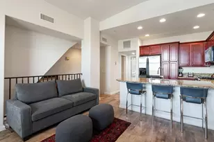 1018 Villorrio Dr N, Palm Springs, CA 92262 - Photo 7