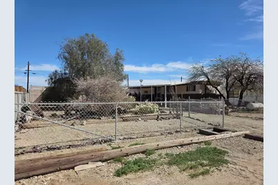 9554 Avenue E, Bombay Beach, CA 92257 - Photo 5