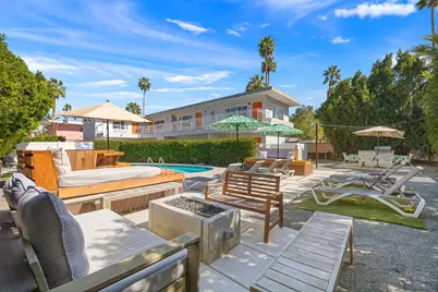 310 E Palm Canyon Drive E, Palm Springs, CA 92264 - Photo 13