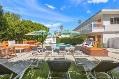 310 E Palm Canyon Drive E, Palm Springs, CA 92264 - Photo 23