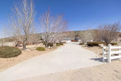 46712 Pioneer Town Road, Big Bear City, CA 92314 - Photo 9