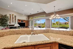 428 Tomahawk Dr, Palm Desert, CA 92211 - Photo 29