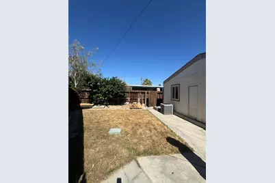 33261 Westchester Drive, Thousand Palms, CA 92276 - Photo 9