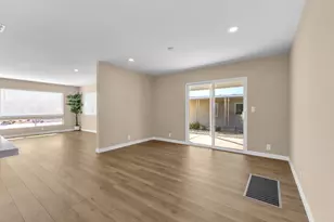 39163 Warm Springs Dr, Palm Desert, CA 92260 - Photo 21