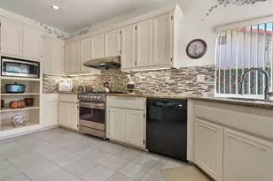 77671 Barons Cir, Palm Desert, CA 92211 - Photo 15